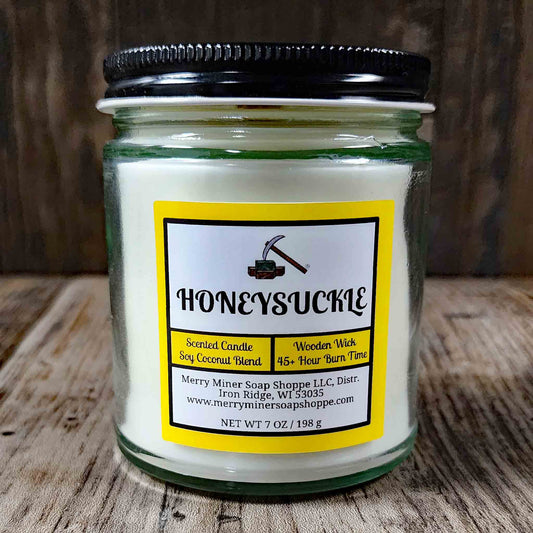 soy coconut wax candle with wooden wick scented as honeysuckle