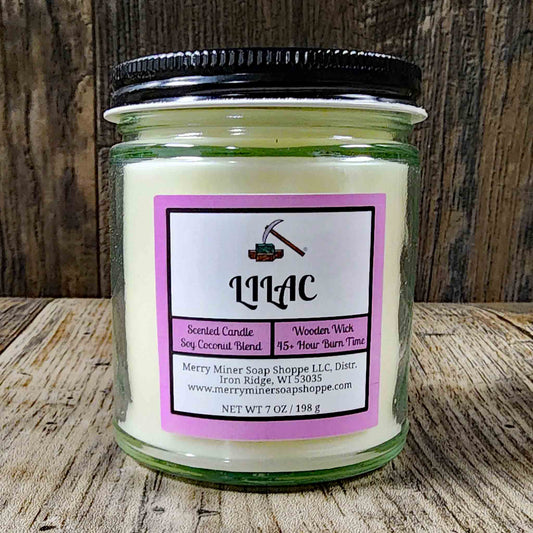 soy coconut wax candle with wooden wick scented as lilac