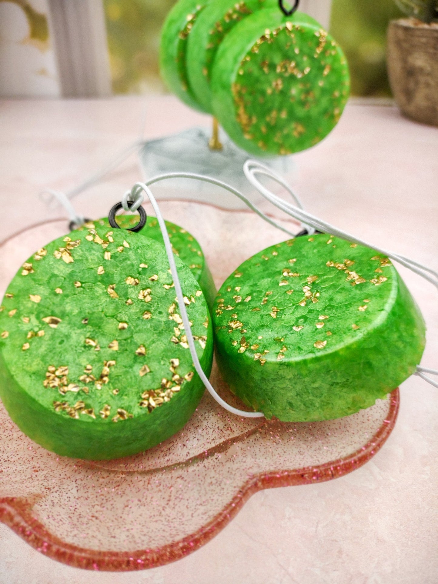 aroma bead air freshener scented as honey pear