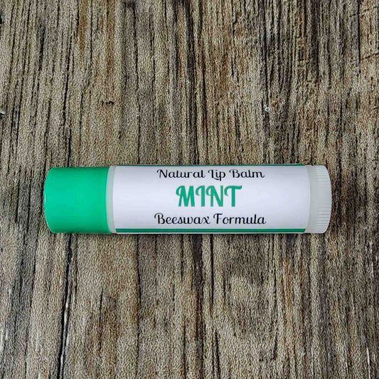 natural lip balm scented as mint