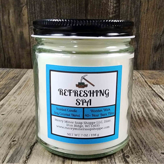 soy coconut wax candle with wooden wick scented as refreshing spa