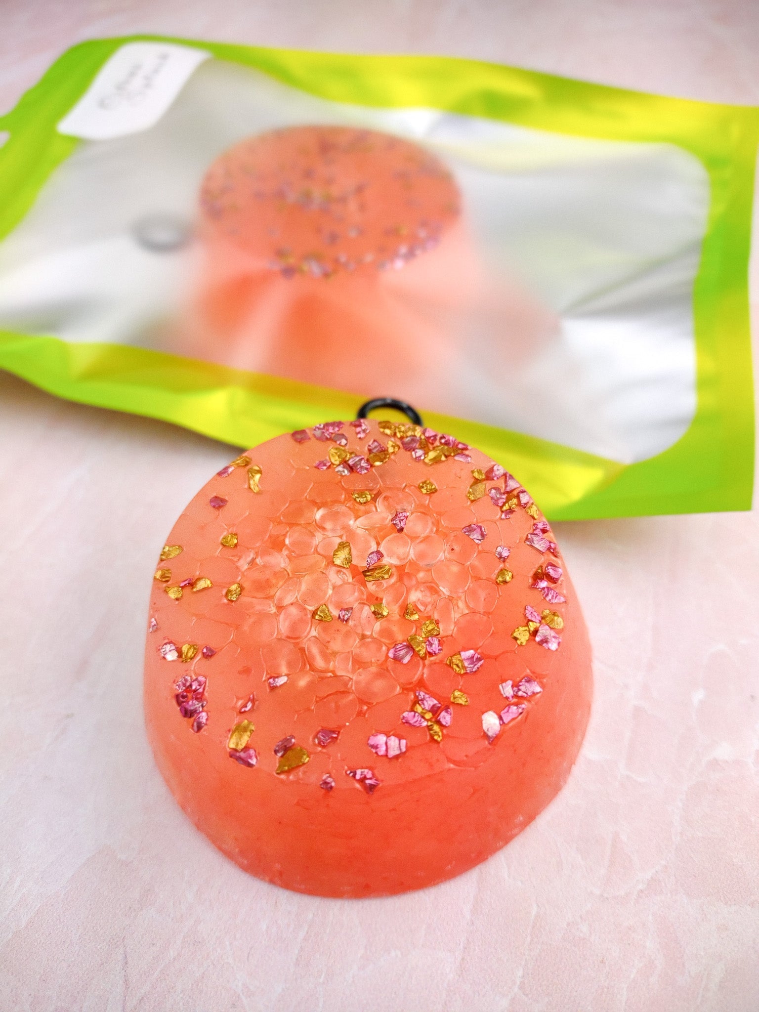 aroma bead air freshener scented as citrus splash