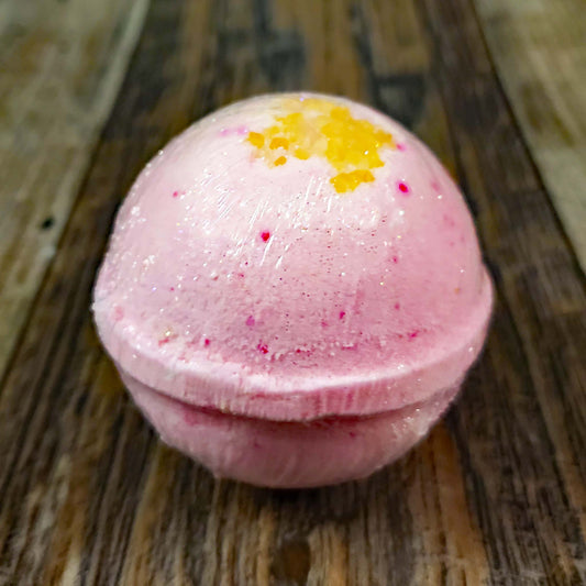 natural bath bomb scented as tiare flowers